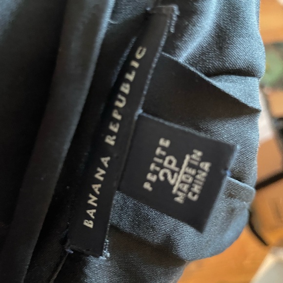 BANANA REPUBLIC Women's V-Neck Pleated Dress Size 2 - Picture 4 of 4